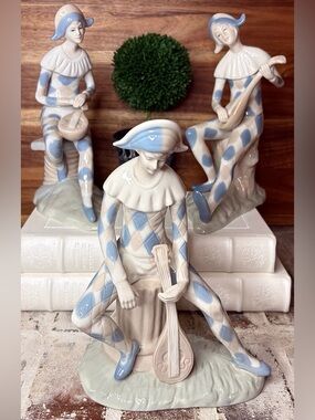 Vintage Himark Harlequin Porcelain Figures set of 3 Blue White Pierrot Musicians